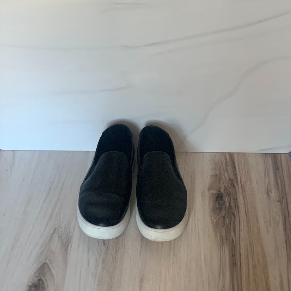 Cole Haan Slip on sneaker